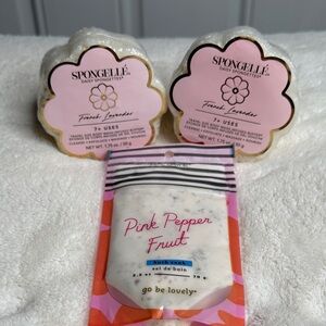 Spongellé French Lavender Daisy Spongettes & ILLUME Pink Pepper Fruit Bath Soak